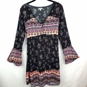 Eyeshadow floral flared long sleeve dress size S